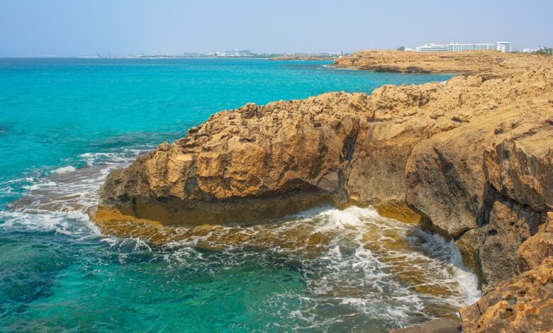 Photo of Путешествия в страны с необычным климатом